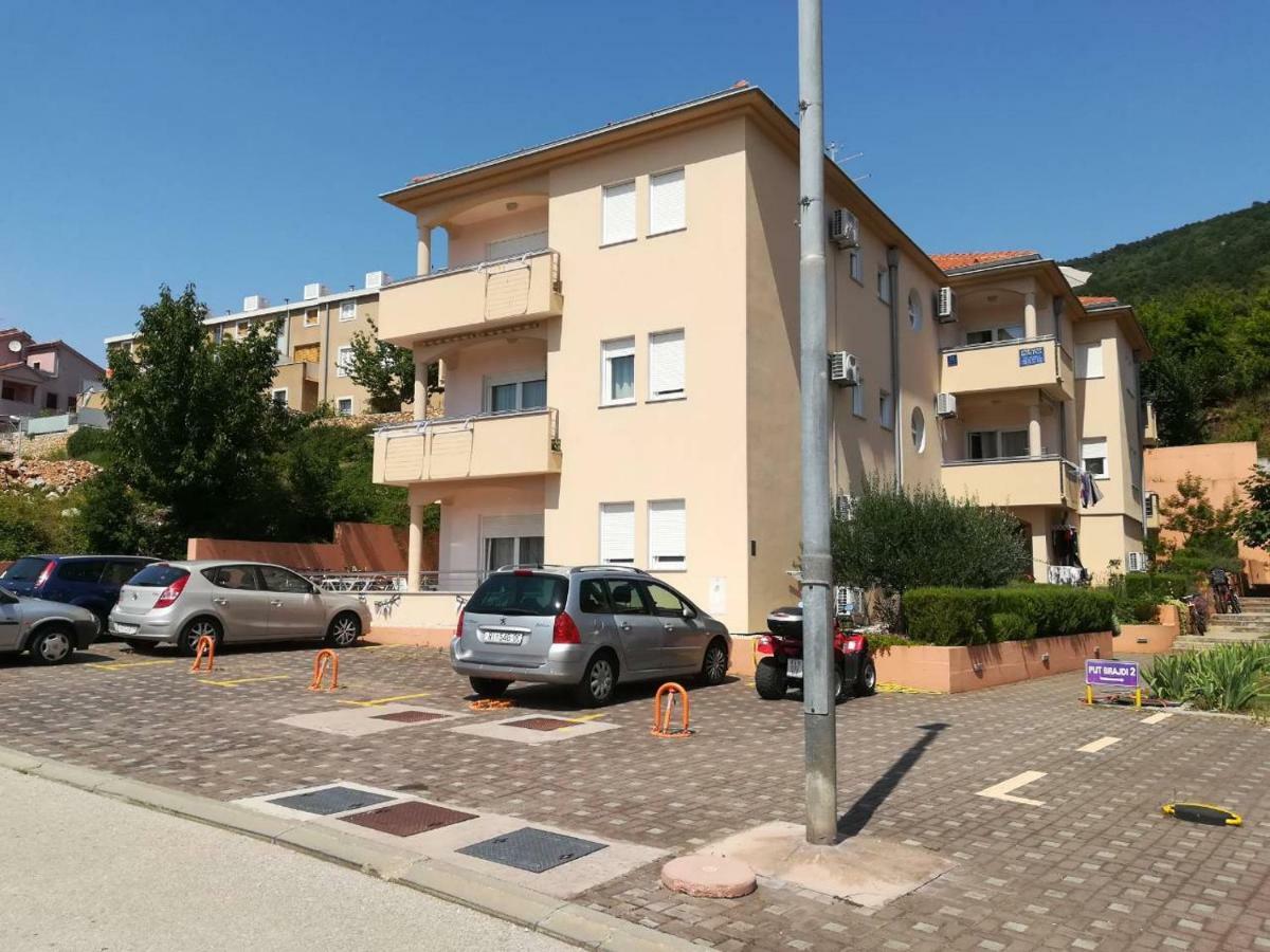 Apartman Mario Крес Екстериор снимка